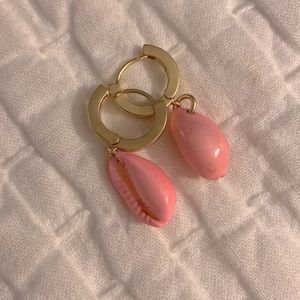 Madewell Gold Hoops with Pink Shell Accents